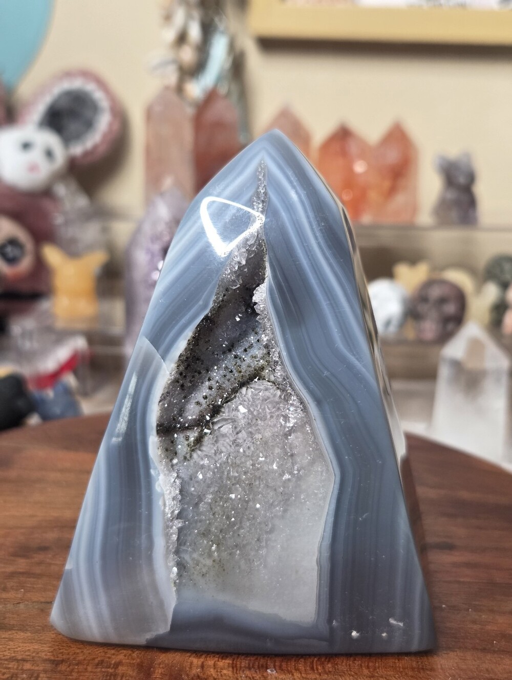 Druzy Agate Tower With Amethyst Inclusion 4 In 1lb ( Harmony)